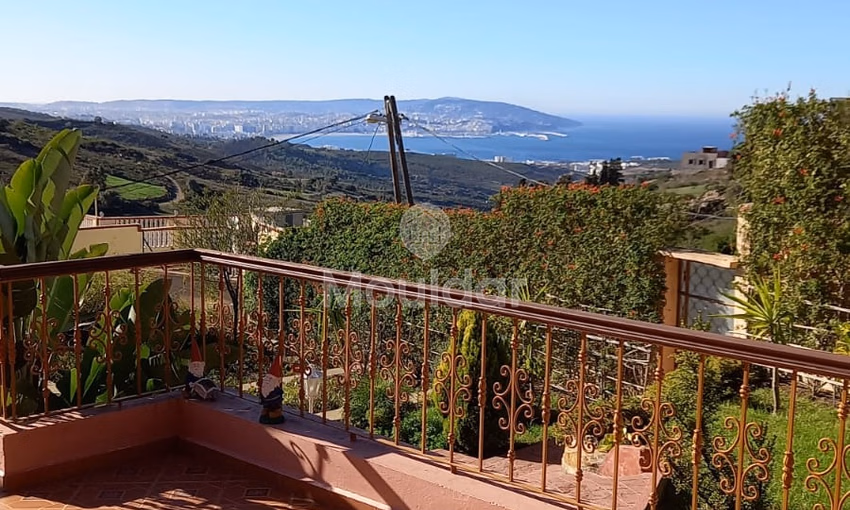 فيلا حديثة للإيجار في طنجة: راحة ومساحة فيلا حديثة للإيجار في طنجة: راحة ومساحة