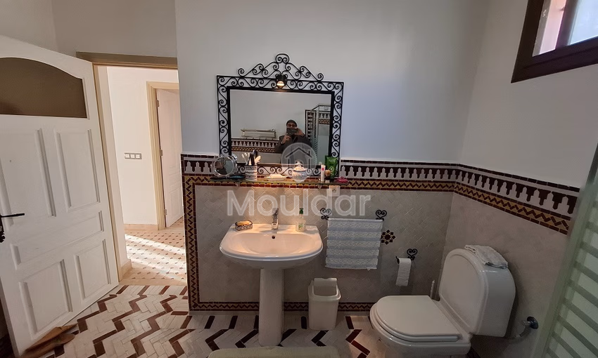 فيلا حديثة للإيجار في طنجة: راحة ومساحة فيلا حديثة للإيجار في طنجة: راحة ومساحة
