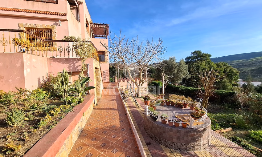 فيلا حديثة للإيجار في طنجة: راحة ومساحة فيلا حديثة للإيجار في طنجة: راحة ومساحة