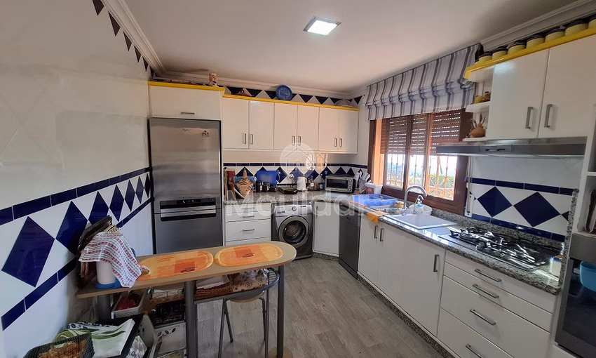 فيلا حديثة للإيجار في طنجة: راحة ومساحة فيلا حديثة للإيجار في طنجة: راحة ومساحة