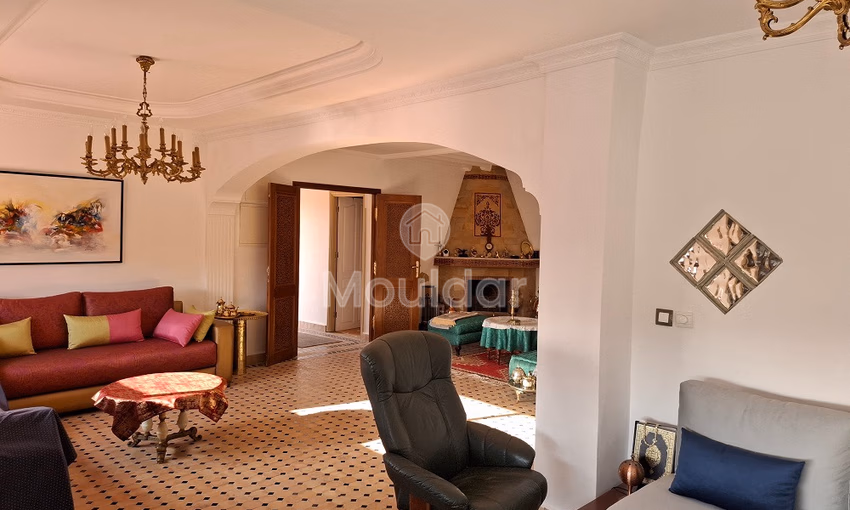 فيلا حديثة للإيجار في طنجة: راحة ومساحة فيلا حديثة للإيجار في طنجة: راحة ومساحة