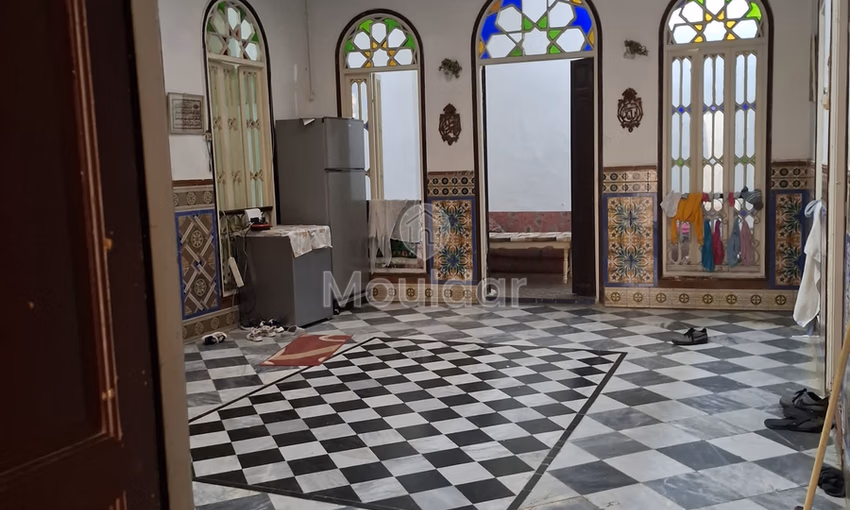 رياض رائع للبيع في طنجة - المدينة: 5 غرف نوم