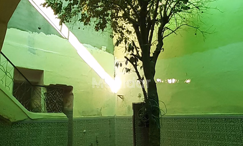 Magnífico Riad en Venta: 6 Habitaciones en El Corazón de Marrakech