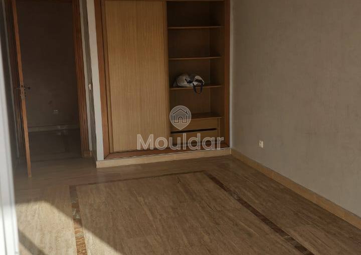 Appartamento in affitto a Dar Bouazza: 2 camere da letto, 108m²! - view 3