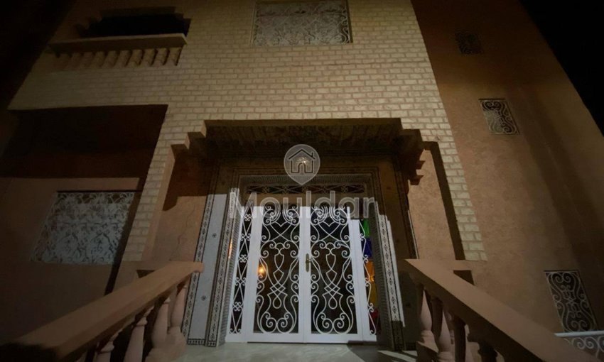 Villa 6 Camere in Vendita a Marrakech - Targa, 245m² - view 3