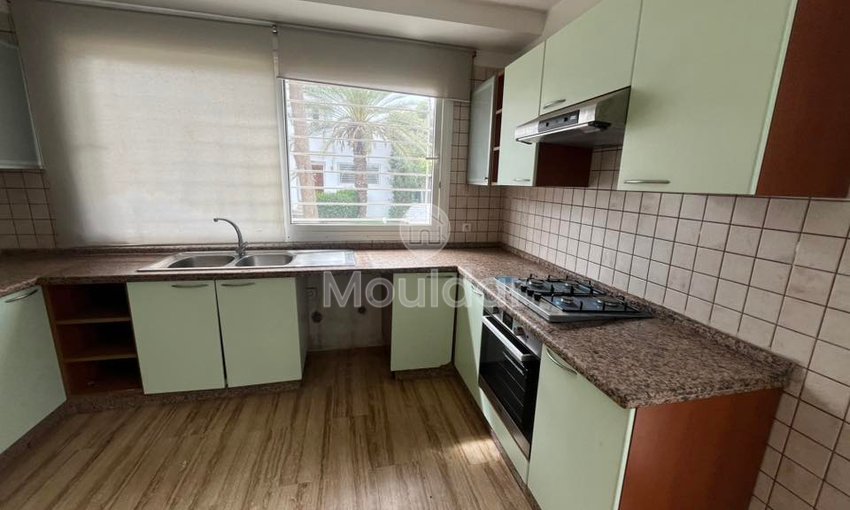 Villa de Rêve à Casablanca : 4 Chambres, 450m² à Vendre - view 14