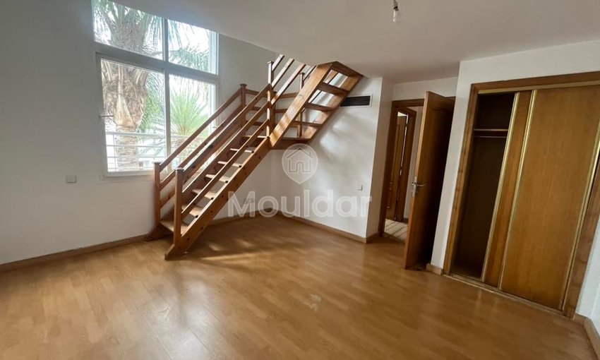 Villa de Rêve à Casablanca : 4 Chambres, 450m² à Vendre - view 8