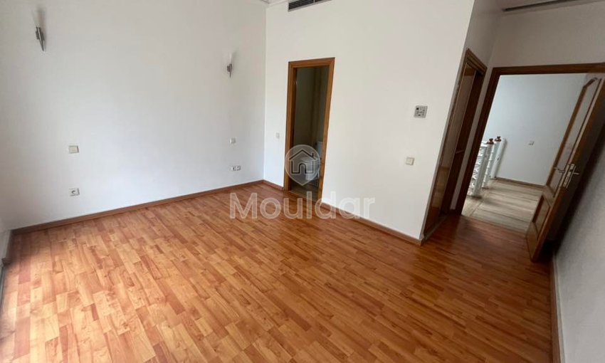 Villa de Rêve à Casablanca : 4 Chambres, 450m² à Vendre - view 5