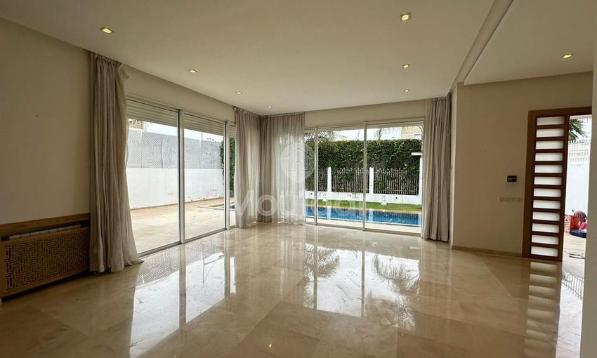 فيلا أحلام للإيجار في دار بوعزة - 4 غرف نوم - view 2