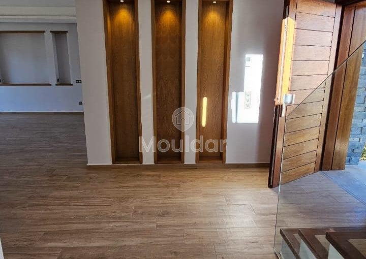 فيلا للإيجار في أغادير: فاخرة وواسعة بمساحة 323م² - view 17