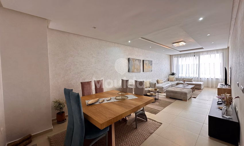 Beautiful Apartment for Rent in Souissi, Rabat - 100m²