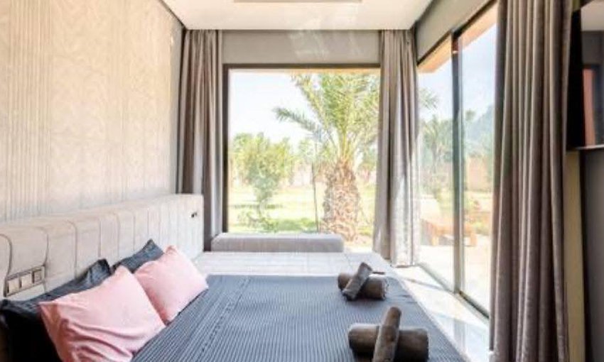 Droomvilla in Marrakech: 5 Slaapkamers, Enormterterrein - view 9