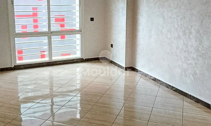 Apartamento en Alquiler: 3 Habitaciones en el Centro de Kénitra - view 4