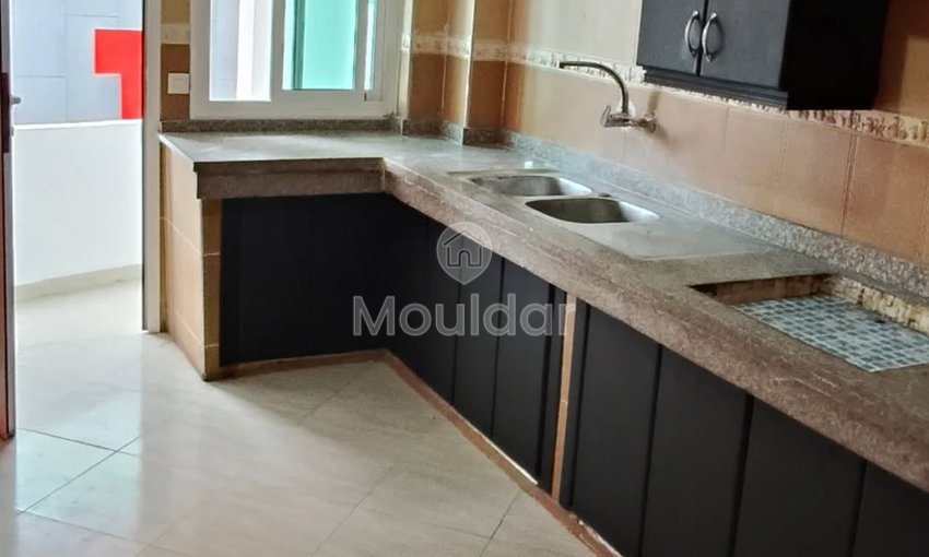 Apartamento en Alquiler: 3 Habitaciones en el Centro de Kénitra - view 11