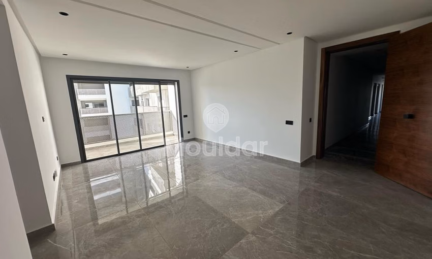 شقة فاخرة 3 غرف للإيجار في مدينة المالية الدار البيضاء شقة فاخرة 3 غرف للإيجار في مدينة المالية الدار البيضاء