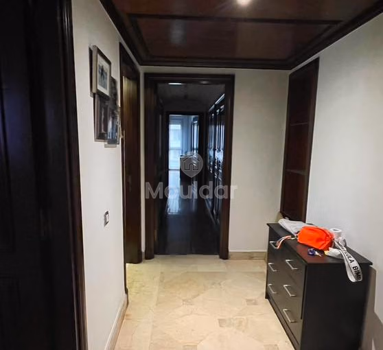 Modern Apartment for Rent: 3 Bedrooms in Casablanca Modern Apartment for Rent: 3 Bedrooms in Casablanca