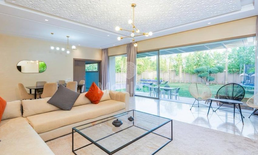 Βίλα πολυτελείας στο Μαρακές: 3 Υπνοδωμάτια σε ένα Σφιχτό Κοσμηματοπωλείο - view 8