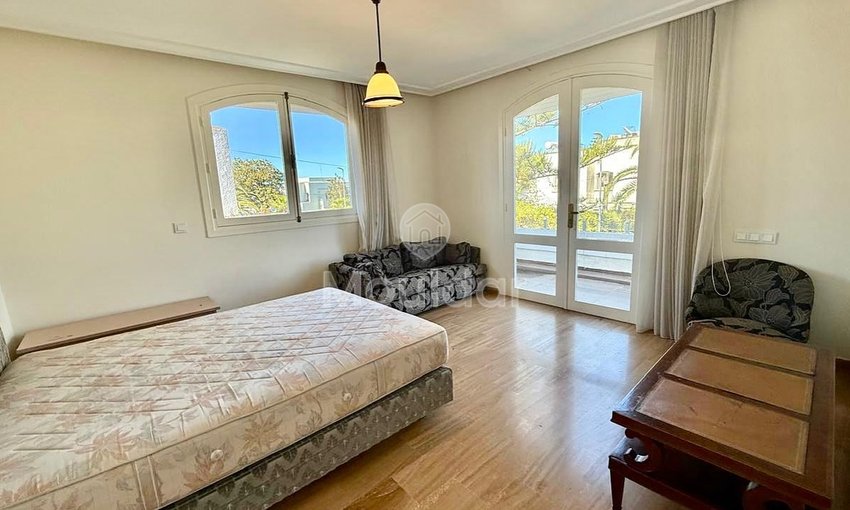 Villa Élégante à Vendre à Aïn Diab, Casablanca - 600 m² - view 5