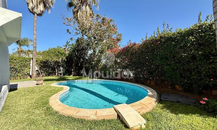 Villa Élégante à Vendre à Aïn Diab, Casablanca - 600 m² - view 8