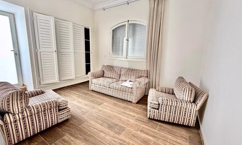 Elegant Villa for Sale in Aïn Diab, Casablanca - 600 m² Elegant Villa for Sale in Aïn Diab, Casablanca - 600 m²