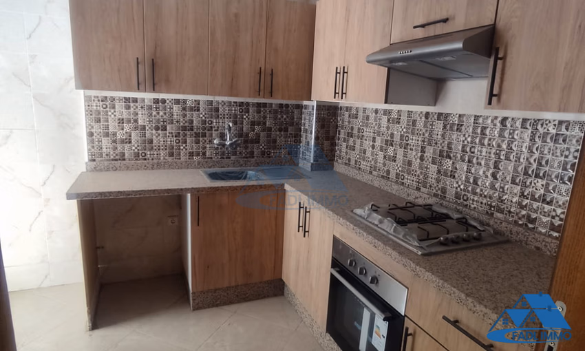 بيع شقة جديدة واسعة في ميموزا القنيطرة بيع شقة جديدة واسعة في ميموزا القنيطرة