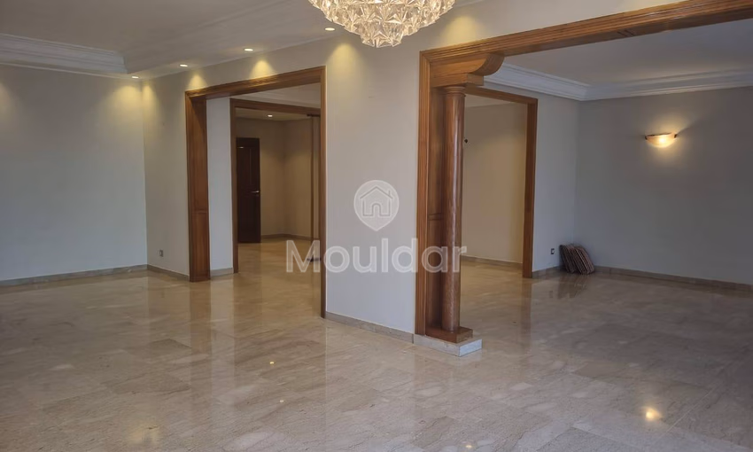 À Vendre : Appartement Spacieux 2 Chambres à Casablanca À Vendre : Appartement Spacieux 2 Chambres à Casablanca