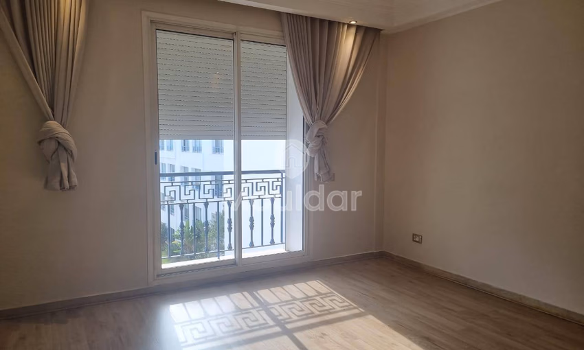 À Vendre : Appartement Spacieux 2 Chambres à Casablanca À Vendre : Appartement Spacieux 2 Chambres à Casablanca