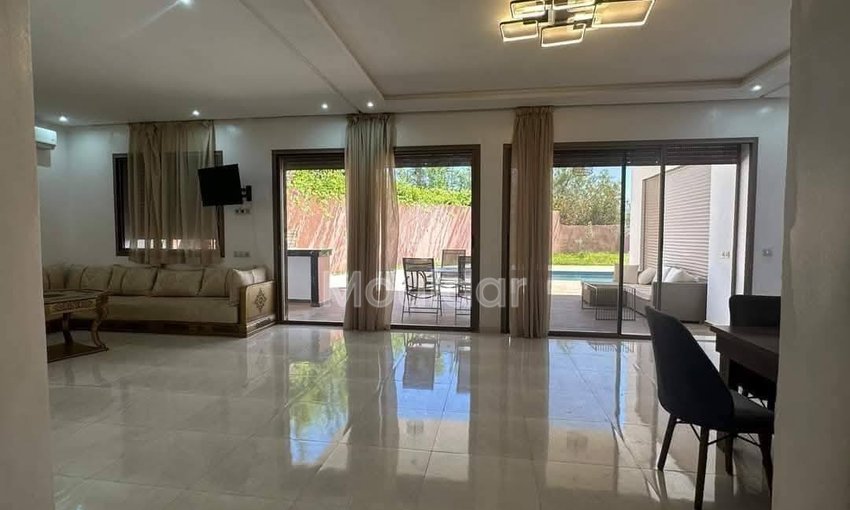 Villa de Ensueño en Marrakech: 3 Habitaciones, 820m² a Aprovechar - view 3