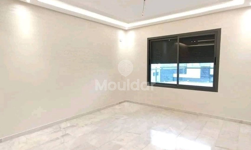 In vendita: Appartamento luminoso con 3 camere da letto a Fès, 113m²