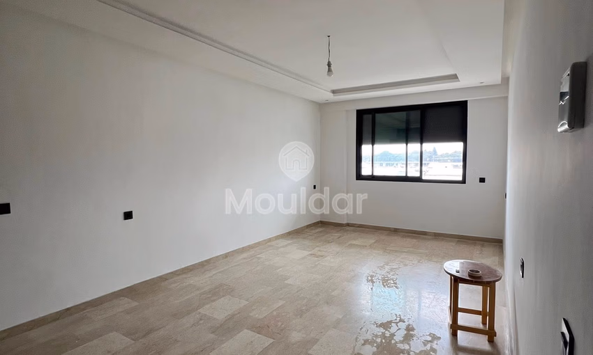 For Rent: 2 Bedroom Apartment in Agadir - Founty, 4th Floor