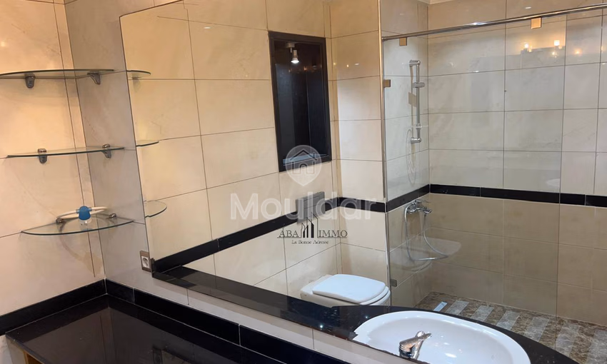 Bel Appartement 3 Chambres à Louer à Aïn Diab, Casablanca Bel Appartement 3 Chambres à Louer à Aïn Diab, Casablanca