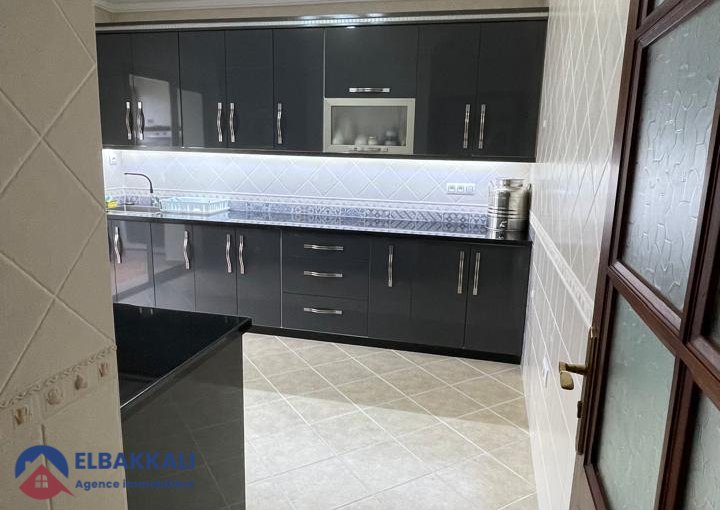 For sale: Spacious 3-bedroom apartment in Tangier - Iberia - view 13