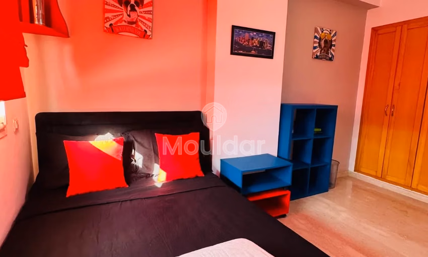 تأجير شقة فسيحة في الدار البيضاء - الأميرات، 3 غرف نوم