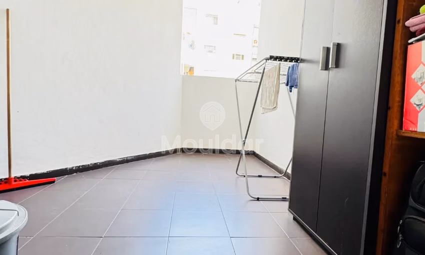 تأجير شقة فسيحة في الدار البيضاء - الأميرات، 3 غرف نوم