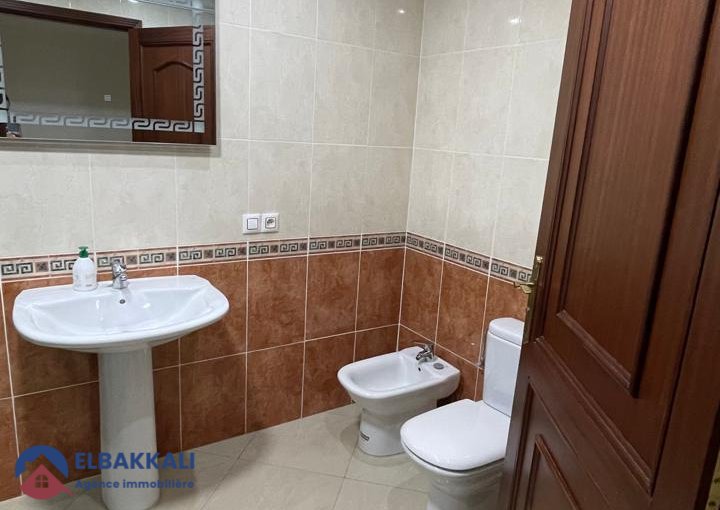 For sale: Spacious 3-bedroom apartment in Tangier - Iberia - view 15