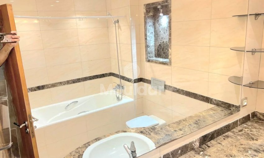 Schöne 3-Zimmer-Wohnung zur Miete in Casablanca - Les Princesses - view 8