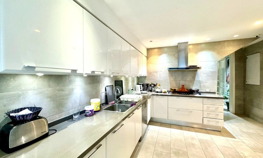 Villa d'Exception à Vendre à Aïn Diab, Casablanca - view 9