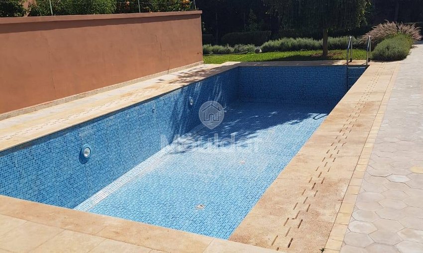 Luxury Villa in Marrakech: Your Escape of 2200 m² - view 5