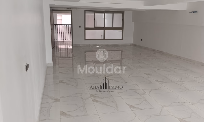 Locales comerciales en alquiler en Anfa, Casablanca - 1300 m²