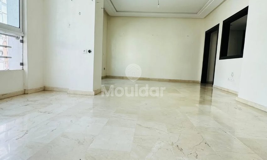 Casablanca huur is in Casablanca الدار البيضاء. Studio 4e verdieping 75 m2 lift zonder garage wijk les princesses 2 badkamers prijs 5300 DHS#Maroc #Casablanca #Rabat #Marrakech #Morocco - view 3