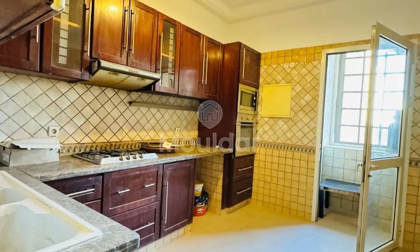 شقة للإيجار في الدار البيضاء: 3 غرف، 130م² - view 12