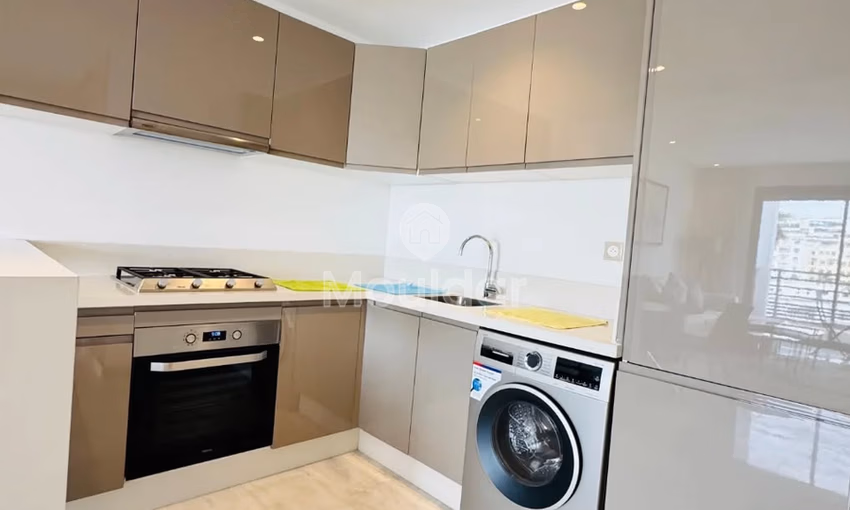 Estudio moderno en alquiler en Casablanca - Palmier, ideal para usted