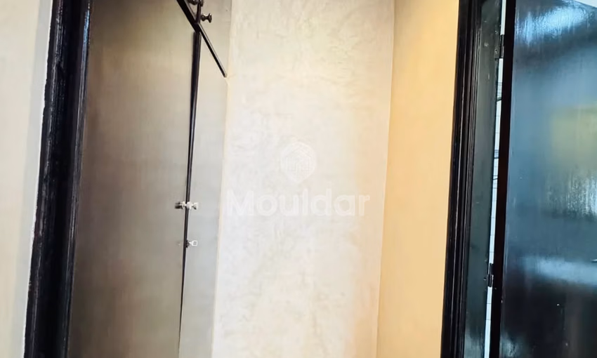 Appartement à Louer à Maarif : Confort au 5e Étage Appartement à Louer à Maarif : Confort au 5e Étage