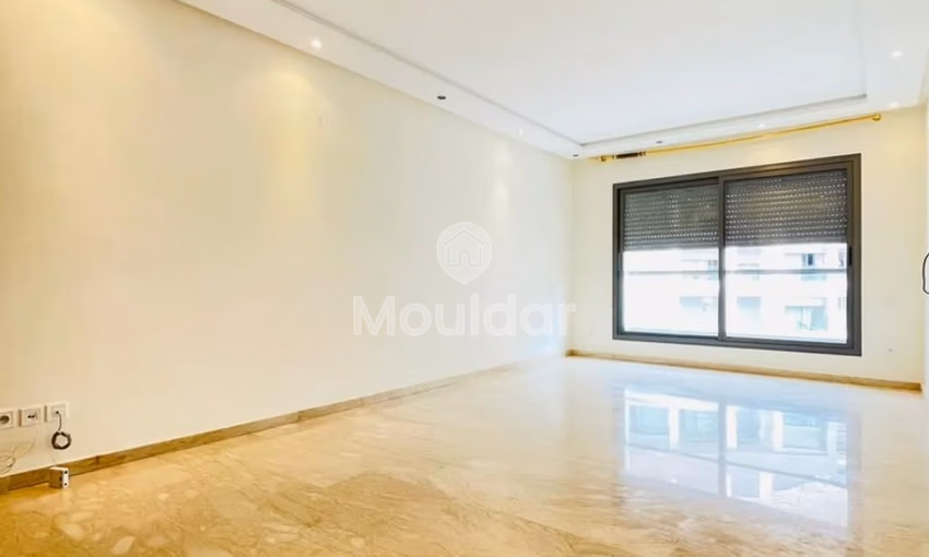 شقة للإيجار: 2 غرف في الدار البيضاء - الأميرات