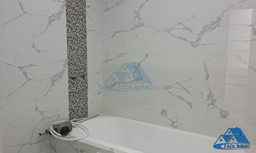 SALE OF A NEW VILLA OF 244 M2 AT GOLF KENITRA - view 16