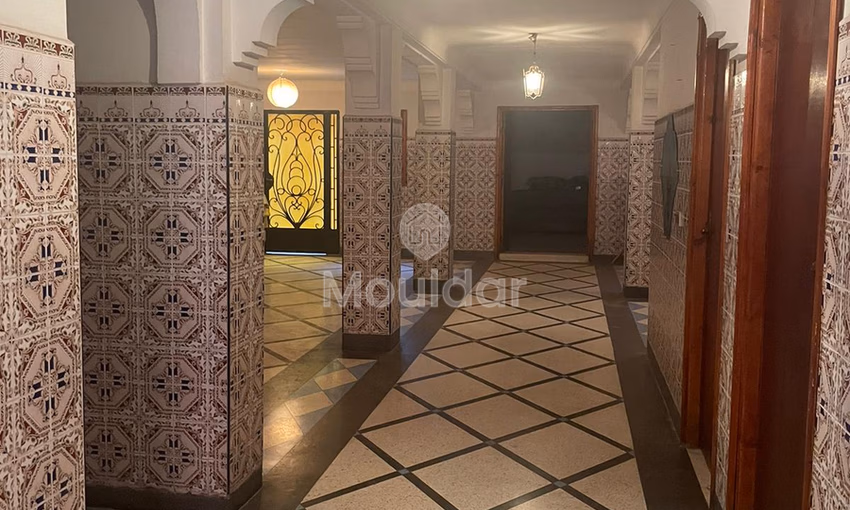 Villa Espaciosa en Venta: 9 Habitaciones en Marrakech Massira 2 Villa Espaciosa en Venta: 9 Habitaciones en Marrakech Massira 2