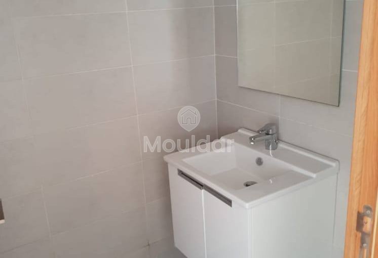 Casablanca'da Sidi Maarouf'ta geniş bir daire kiralık - view 8