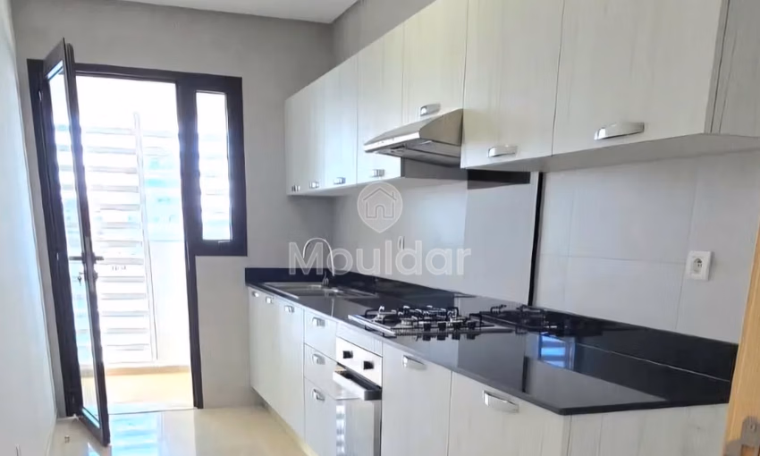 شقة حديثة للإيجار في مدينة المالية بالدار البيضاء - 3 غرف نوم