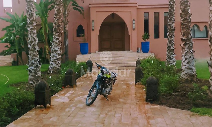 Réf : leader / dr / mci / 48 s / 05 /25
Ruim huis te koop in Marrakech - 6 slaapkamers, 4400 m² - view 13