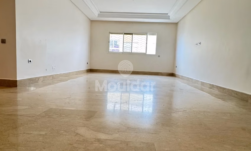 شقة ساحرة للإيجار - 3 غرف في الدار البيضاء